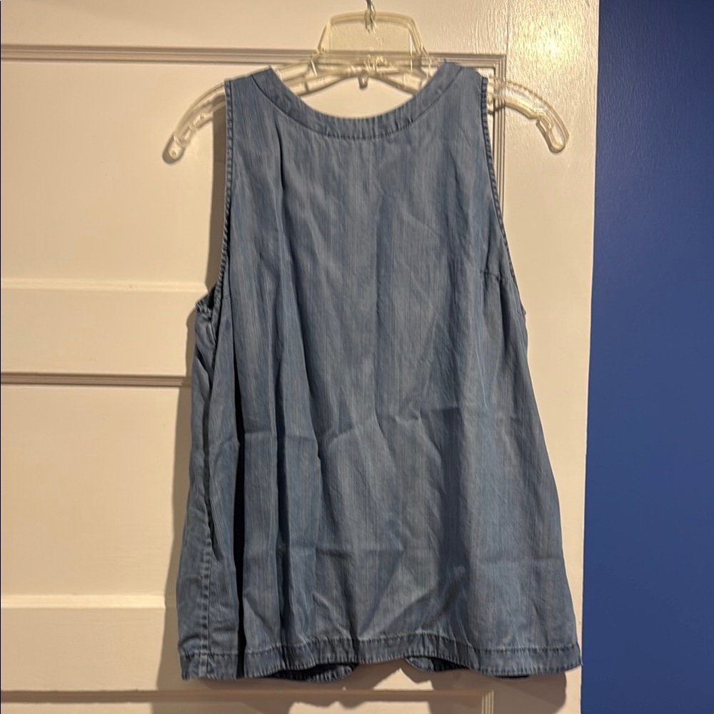 Gap chambray open back swing tank top